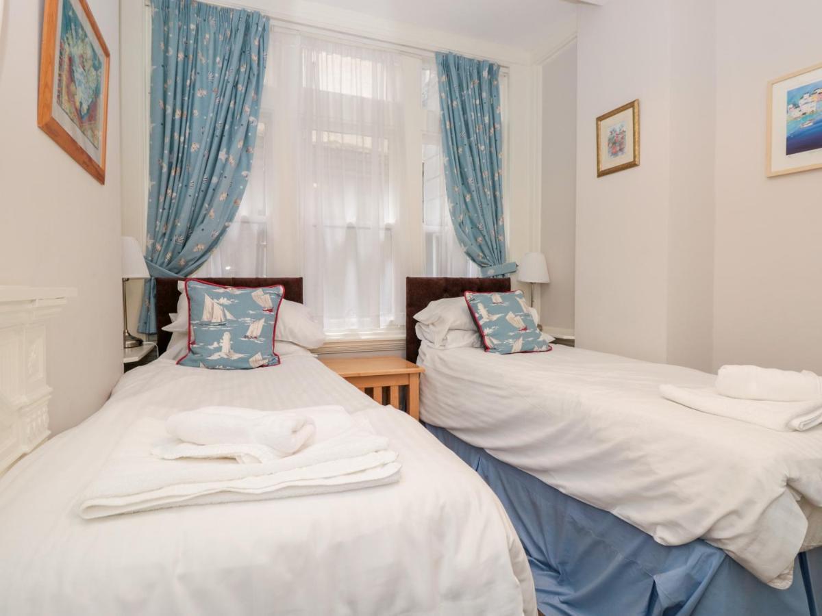 2 York House Appartement Dartmouth Buitenkant foto
